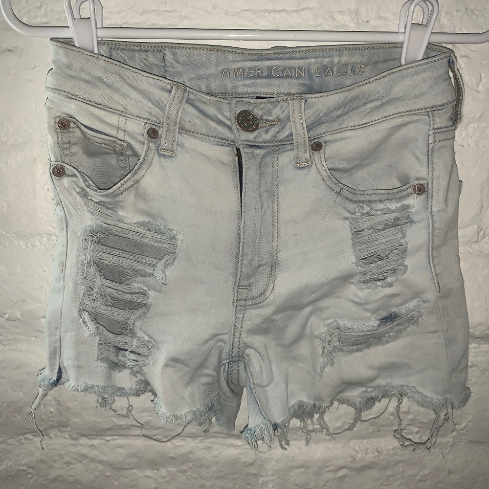 American eagle distressed jean shorts
